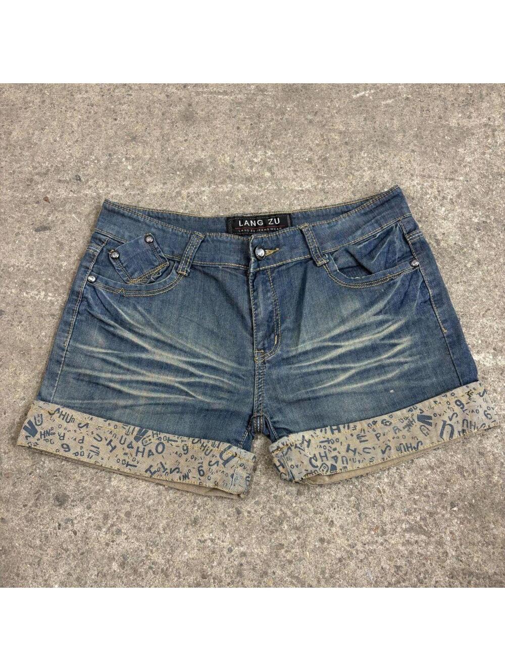 Vintage Y2K Low Rise Denim Shorts Letter Print